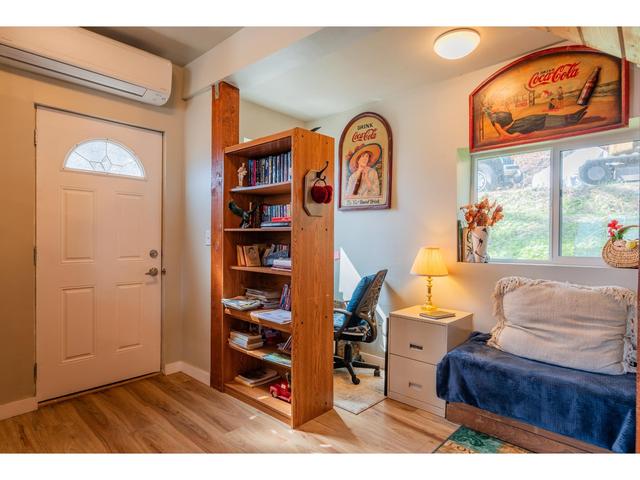 3553 Sprague Street, House detached with 2 bedrooms, 2 bathrooms and null parking in Central Kootenay D BC | Image 32