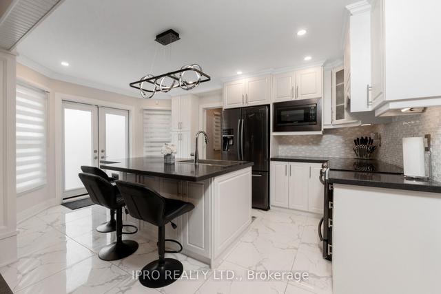 27 Petworth Rd, House detached with 4 bedrooms, 3 bathrooms and 4 parking in Brampton ON | Image 37