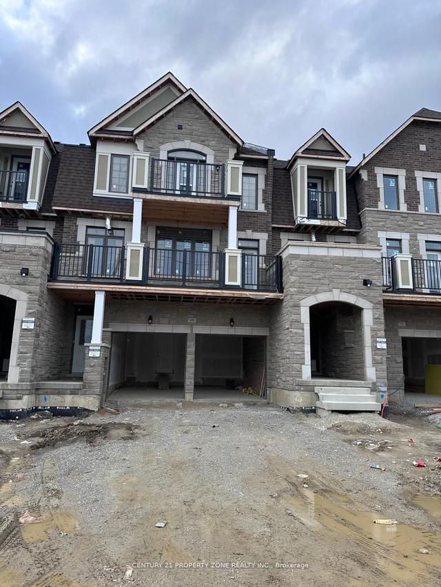 69 Hayrake St, House attached with 4 bedrooms, 4 bathrooms and 6 parking in Brampton ON | Image 1