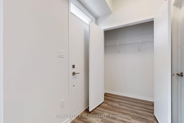361 - 90 Honeycrisp Cres Way, Townhouse with 3 bedrooms, 3 bathrooms and 1 parking in Vaughan ON | Image 20