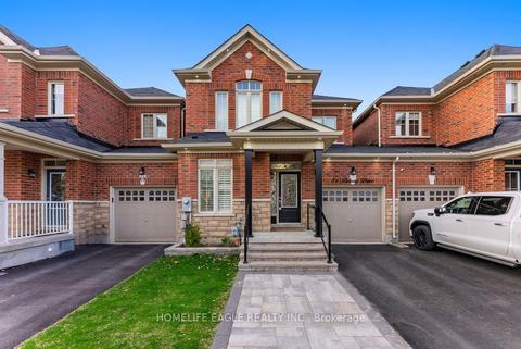 71 Betony Dr, House attached with 3 bedrooms, 4 bathrooms and 4 parking in Richmond Hill ON | Card Image