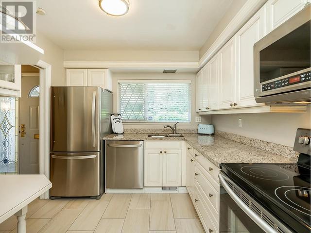 148 - 3300 Capilano Road, House attached with 3 bedrooms, 4 bathrooms and 2 parking in North Vancouver BC | Image 9