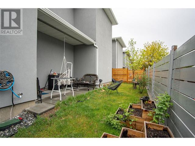 136 Mugford Road, House detached with 4 bedrooms, 3 bathrooms and 3 parking in Kelowna BC | Image 7