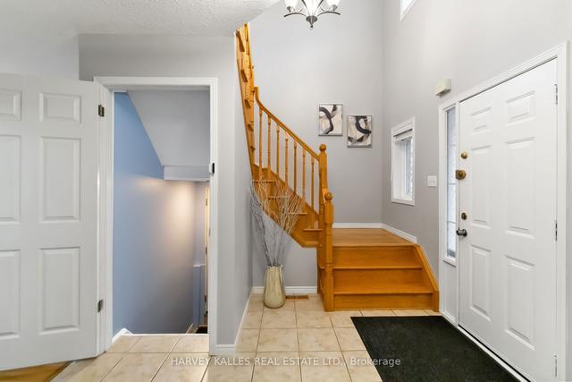 28 Beattie St, House detached with 3 bedrooms, 4 bathrooms and 3 parking in Guelph ON | Image 7