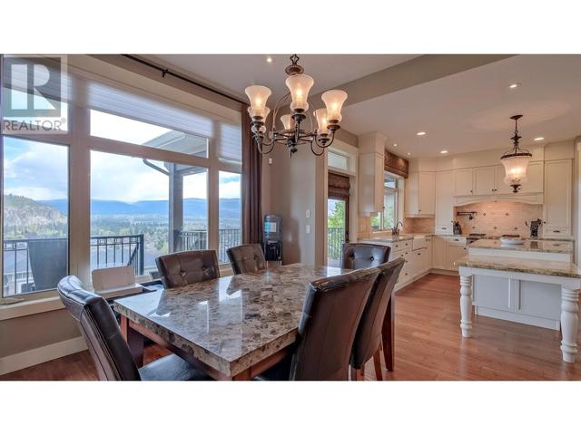 732 Traditions Crescent, House detached with 4 bedrooms, 2 bathrooms and 3 parking in Kelowna BC | Image 19