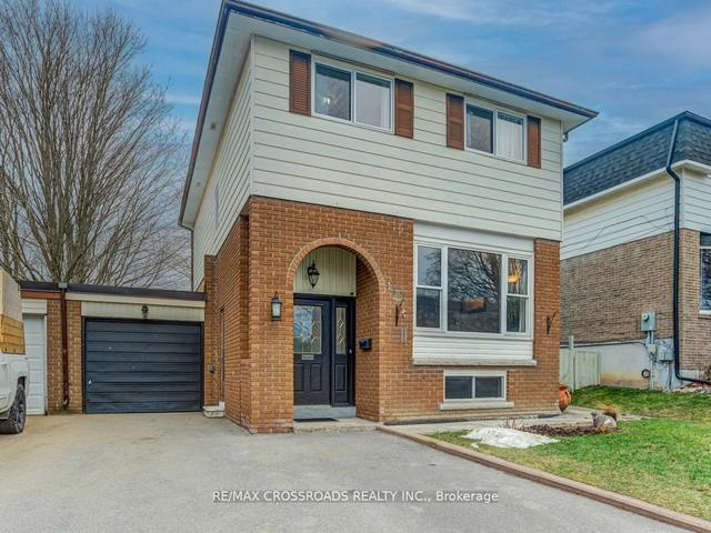 119 Lawrence Cres, House attached with 3 bedrooms, 2 bathrooms and 3 parking in Clarington ON | Image 12