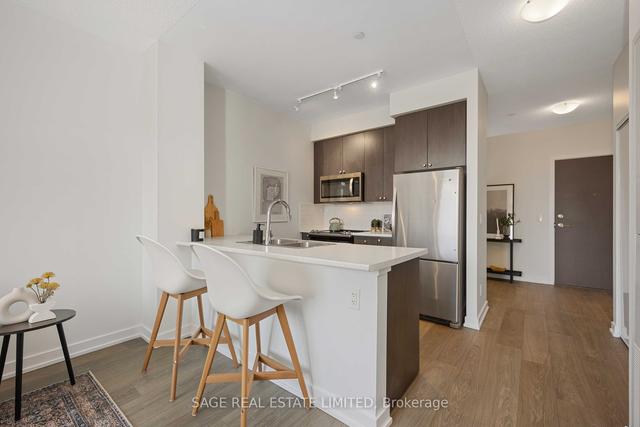 214 - 8 Trent Ave, Condo with 1 bedrooms, 1 bathrooms and 1 parking in Toronto ON | Image 8