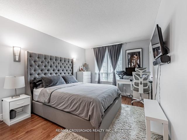 302 - 5 Emerald Lane, Condo with 2 bedrooms, 2 bathrooms and 2 parking in Vaughan ON | Image 6