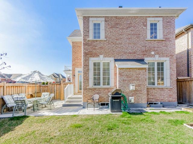 1453 Farmstead Dr, House detached with 3 bedrooms, 4 bathrooms and 4 parking in Milton ON | Image 30
