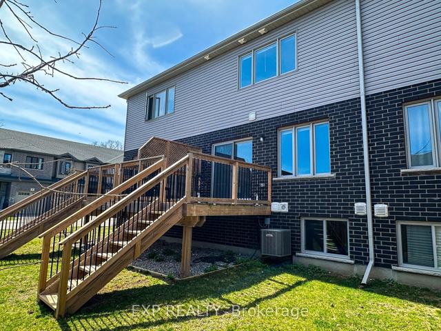 80 - 135 Hardcastle Dr, House attached with 3 bedrooms, 3 bathrooms and 2 parking in Cambridge ON | Image 15