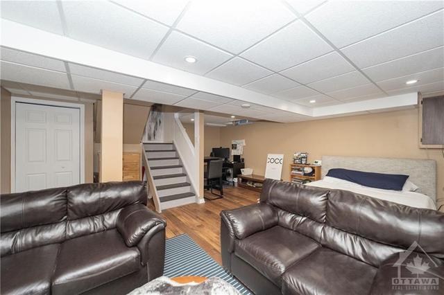 16 - 66 Compata Way, Townhouse with 3 bedrooms, 2 bathrooms and 2 parking in Ottawa ON | Image 23