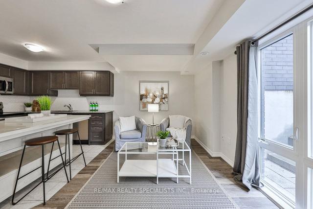 53 - 28 Fieldway Rd, Townhouse with 2 bedrooms, 1 bathrooms and 1 parking in Toronto ON | Image 15