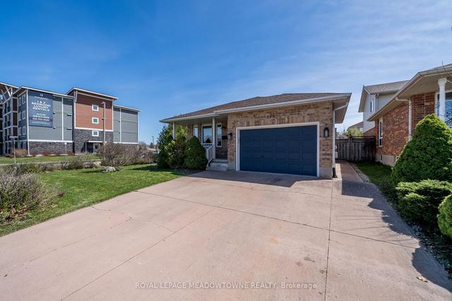 846 Paisley Rd, House detached with 4 bedrooms, 2 bathrooms and 3 parking in Guelph ON | Image 35
