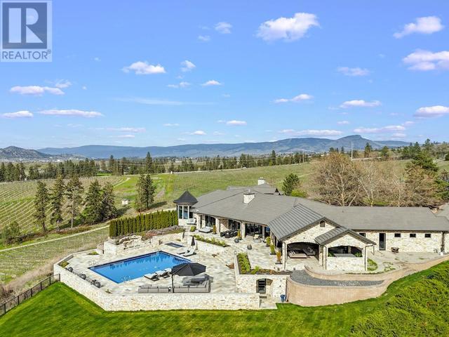 4040 Casorso Road, House detached with 4 bedrooms, 6 bathrooms and 22 parking in Kelowna BC | Image 3