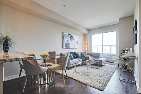 707 - 223 St. Clair Ave W, Condo with 1 bedrooms, 1 bathrooms and 1 parking in Toronto ON | Card Image