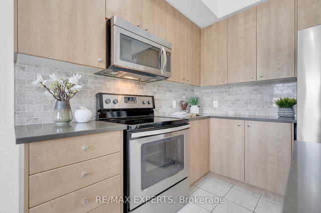 207 - 3905 Major Mackenzie Dr, Condo with 2 bedrooms, 3 bathrooms and 1 parking in Vaughan ON | Image 9