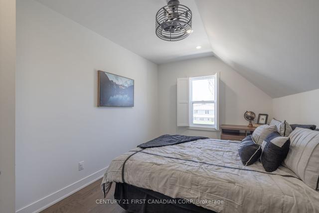 13295 Ilderton Rd, House detached with 3 bedrooms, 3 bathrooms and 4 parking in Middlesex Centre ON | Image 13