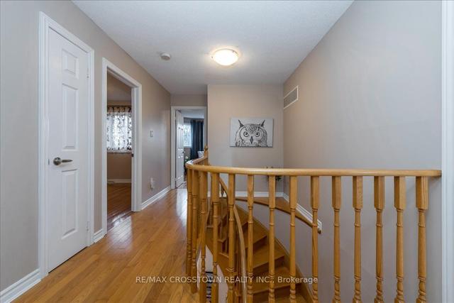 84 Hodgson Dr, House detached with 4 bedrooms, 3 bathrooms and 4 parking in Barrie ON | Image 8