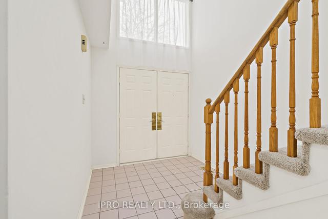 7 - 4 Farnham Dr, Townhouse with 3 bedrooms, 3 bathrooms and 2 parking in Brampton ON | Image 26