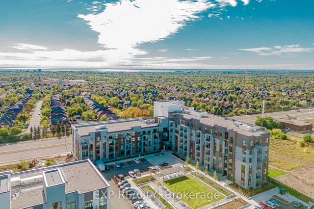 320 - 95 Dundas St W, Condo with 2 bedrooms, 2 bathrooms and 2 parking in Oakville ON | Image 28