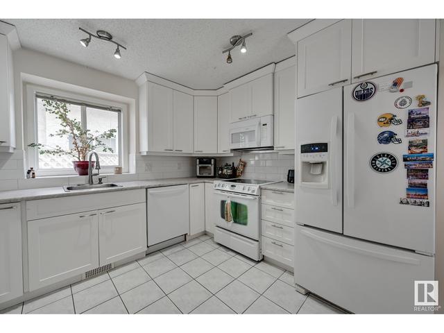134 River Pt Nw, House detached with 3 bedrooms, 2 bathrooms and null parking in Edmonton AB | Image 3