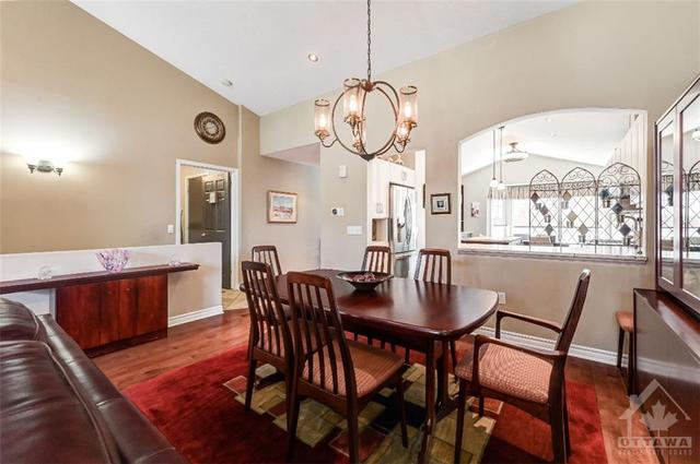 1228 Foxborough Private, Townhouse with 4 bedrooms, 3 bathrooms and 2 parking in Ottawa ON | Image 10
