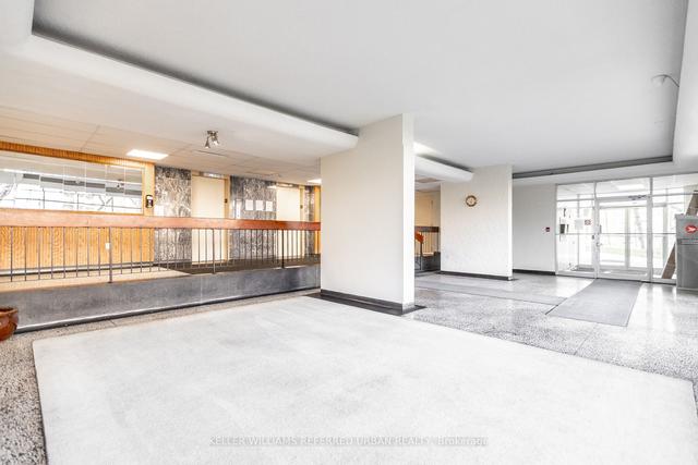 609 - 2245 Eglinton Ave E, Condo with 2 bedrooms, 1 bathrooms and 1 parking in Toronto ON | Image 19