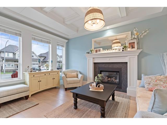 7303 198a Street, House detached with 6 bedrooms, 5 bathrooms and 6 parking in Langley BC | Image 6