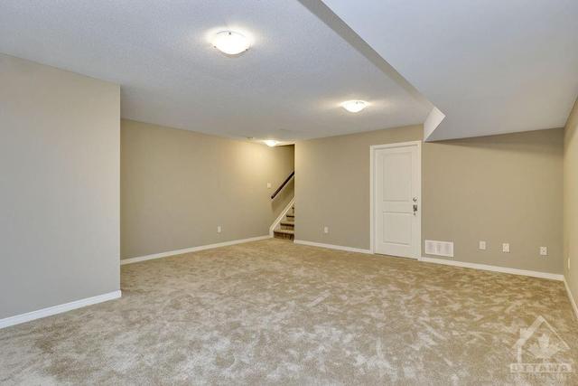405 Cope Drive, Townhouse with 3 bedrooms, 3 bathrooms and 2 parking in Ottawa ON | Image 29