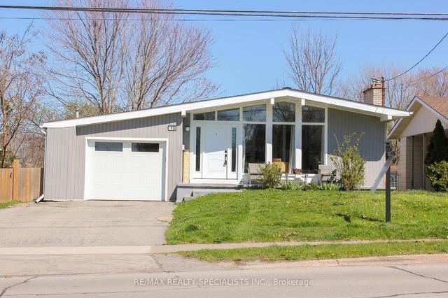 135 Concession Rd, House detached with 3 bedrooms, 2 bathrooms and 3 parking in Fort Erie ON | Image 1