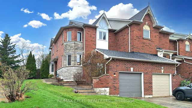 70 Gadwall Ave, House attached with 3 bedrooms, 3 bathrooms and 2 parking in Barrie ON | Image 1