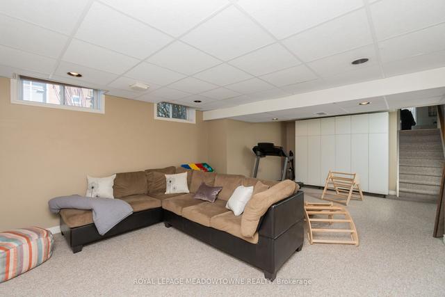 846 Paisley Rd, House detached with 4 bedrooms, 2 bathrooms and 3 parking in Guelph ON | Image 22