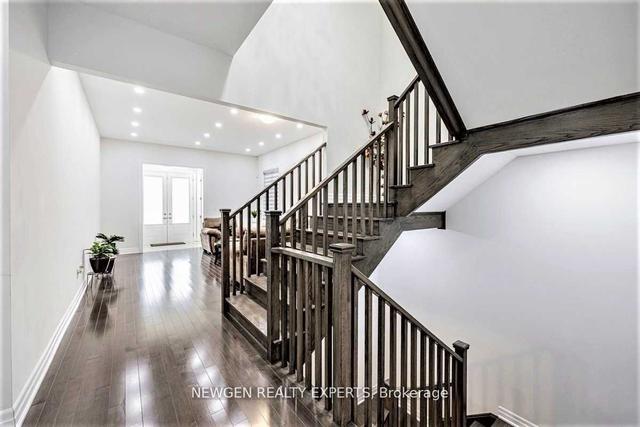 74 Merlin St, House detached with 5 bedrooms, 6 bathrooms and 4 parking in Oakville ON | Image 37