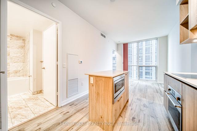 1604 - 1 Yorkville Ave, Condo with 1 bedrooms, 1 bathrooms and 0 parking in Toronto ON | Image 7