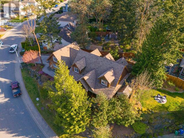 775 Southland Way, House detached with 4 bedrooms, 3 bathrooms and 2 parking in Nanaimo BC | Image 4