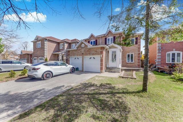 65 Thorp Cres, House detached with 4 bedrooms, 4 bathrooms and 6 parking in Ajax ON | Image 12
