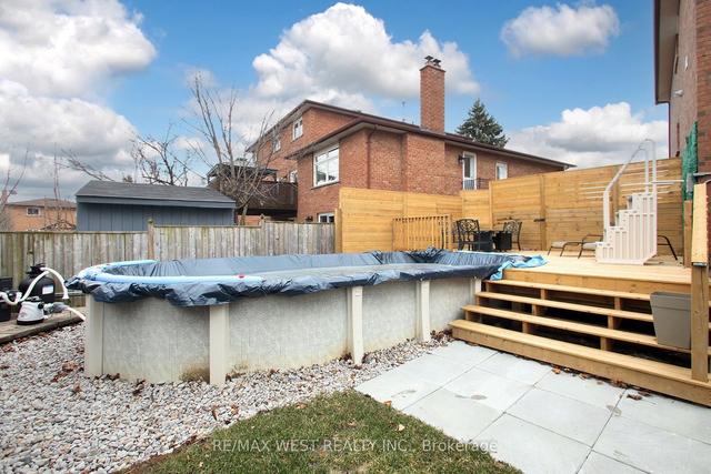 39 Moccasin Tr, House detached with 3 bedrooms, 4 bathrooms and 6 parking in Vaughan ON | Image 20