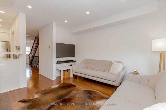 9 - 20 Larissa Crt, Townhouse with 3 bedrooms, 4 bathrooms and 2 parking in Vaughan ON | Image 23