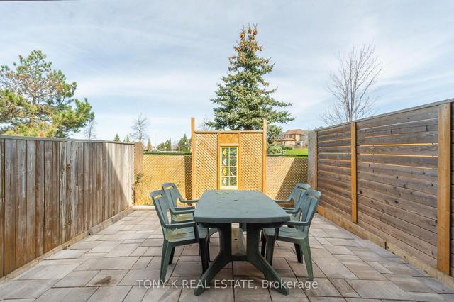 23 - 42 Tania Cres, Townhouse with 3 bedrooms, 3 bathrooms and 2 parking in Vaughan ON | Image 10