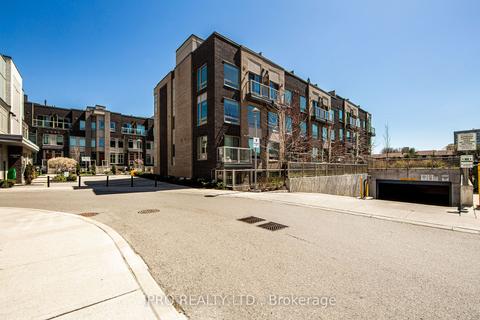 231 - 7 Applewood Lane, Townhouse with 2 bedrooms, 2 bathrooms and 1 parking in Toronto ON | Card Image