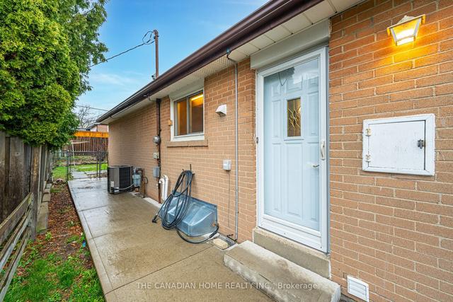 13 Beechwood Crescent Cres, House detached with 3 bedrooms, 4 bathrooms and 4 parking in Brampton ON | Image 30
