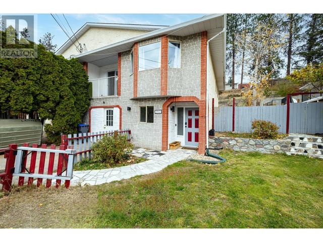 2942 Mcallister Road, House detached with 5 bedrooms, 2 bathrooms and 4 parking in West Kelowna BC | Image 37