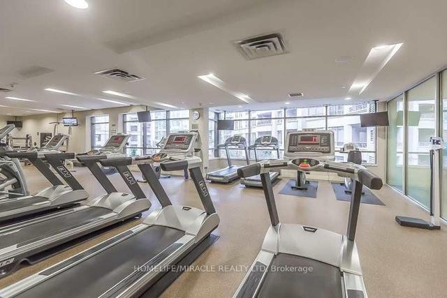1401 - 3880 Duke Of York Blvd, Condo with 1 bedrooms, 1 bathrooms and 1 parking in Mississauga ON | Image 10