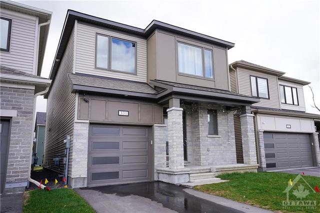331 Crossway Terrace, House detached with 4 bedrooms, 3 bathrooms and 2 parking in Ottawa ON | Image 2