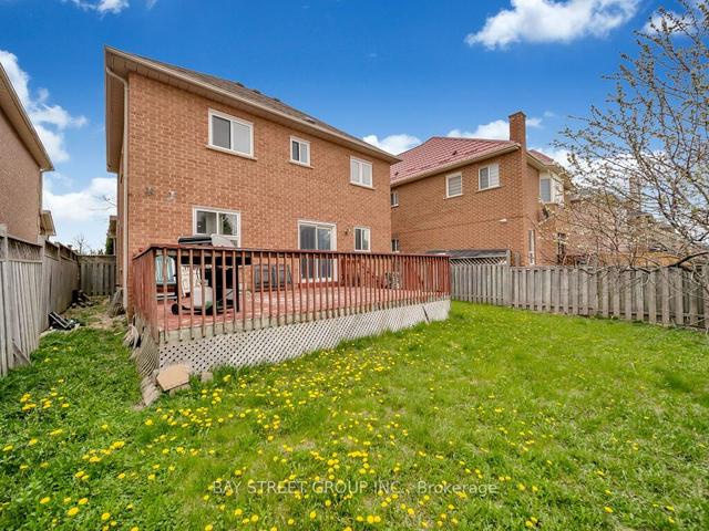 56 Hood Cres, House detached with 3 bedrooms, 4 bathrooms and 3 parking in Brampton ON | Image 33