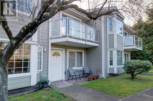 2 - 10 Ashlar Rd, House attached with 1 bedrooms, 1 bathrooms and 1 parking in Nanaimo BC | Image 1