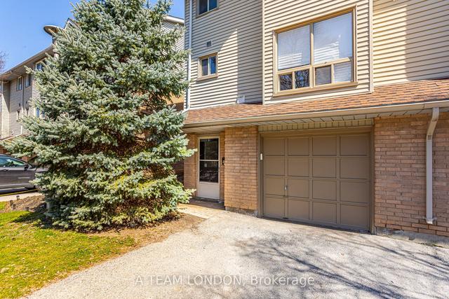 76 - 35 Waterman Ave, Townhouse with 3 bedrooms, 2 bathrooms and 2 parking in London ON | Image 28