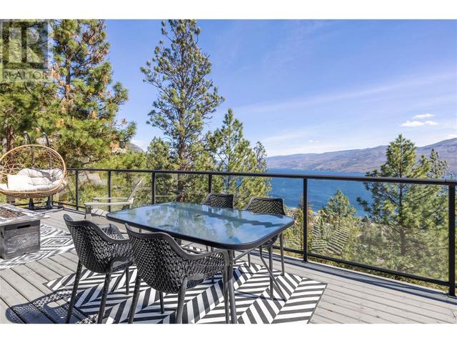3943 Trepanier Heights Place, House detached with 5 bedrooms, 2 bathrooms and 8 parking in Peachland BC | Image 25
