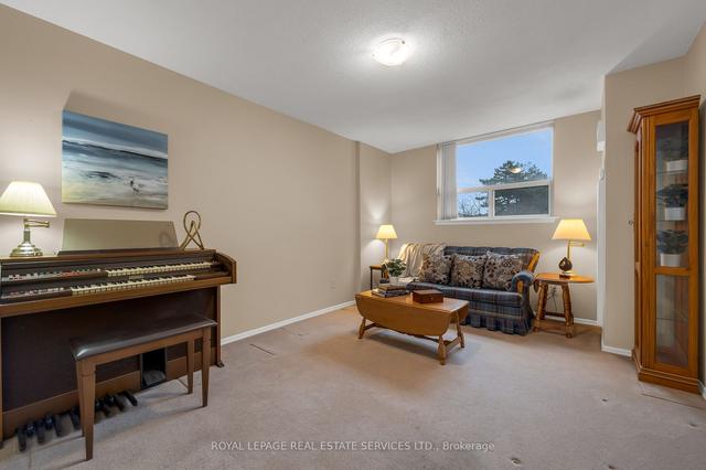 205 - 1425 Ghent Ave, Condo with 2 bedrooms, 2 bathrooms and 2 parking in Burlington ON | Image 10