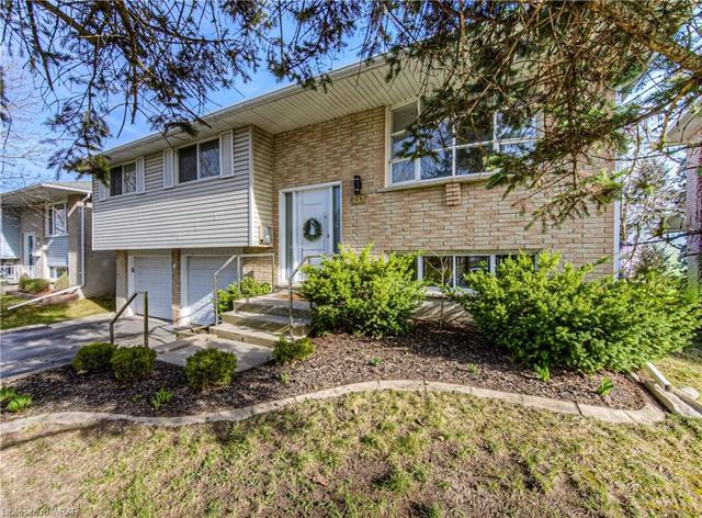 213 Northlake Drive, House detached with 3 bedrooms, 2 bathrooms and 4 parking in Waterloo ON | Image 12
